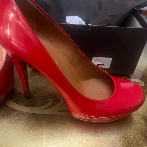 Red patent Gucci 37.5 - Picture 4 of 7